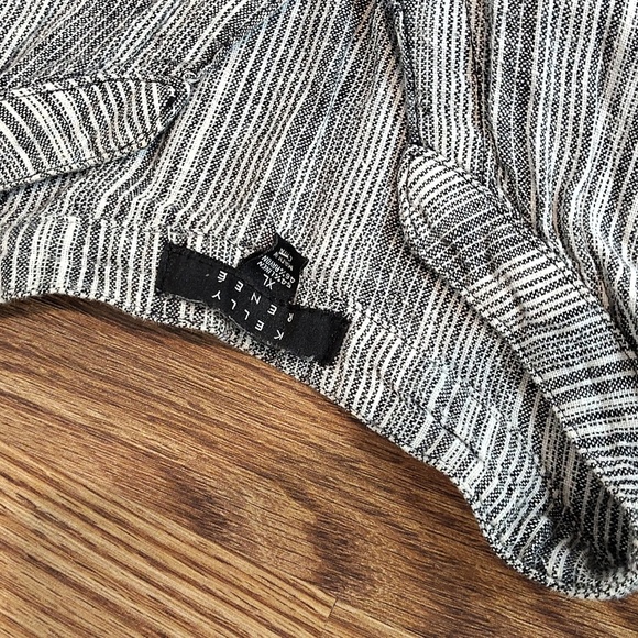 Kelly Renee Ladies X-Large Romper Jumper Shorts,  Black and White Stripes - Picture 6 of 8